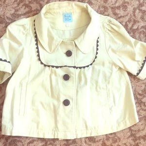 Yellow, short sleeve jacket